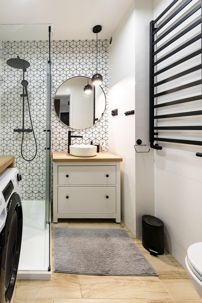 Michał Rohde, profesjonalne zdjęcie wnętrza mieszkania. Pośrednictwo w obrocie nieruchomościami, profesjonalna fotografia wnętrz, architektury, mieszkań, domów. Biuro Pośrednictwa Nieruchomościami Ale Dom Iława